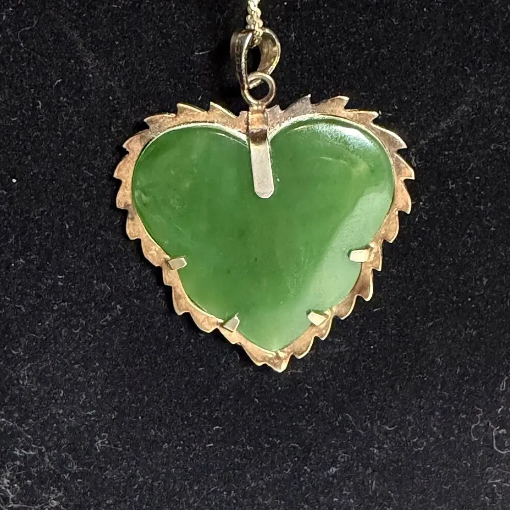 Vintage Sterling Silver Green Stone Leaf Heart Pendant Necklace 24